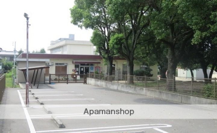 パークマンションアイワの周辺