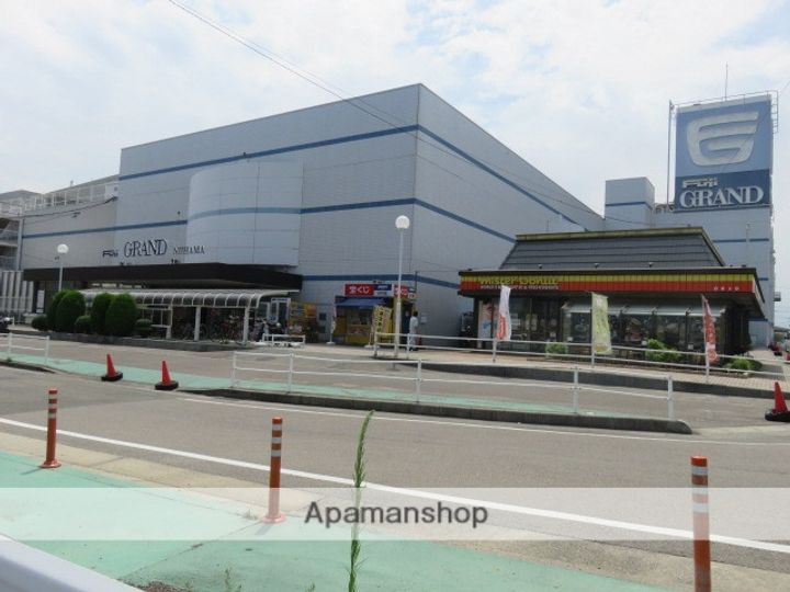 レインボー・ハイツの周辺