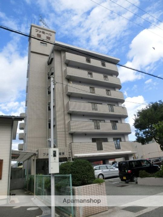 ファミール徳常の外観