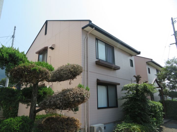 アークヒルズ中村 B棟の外観