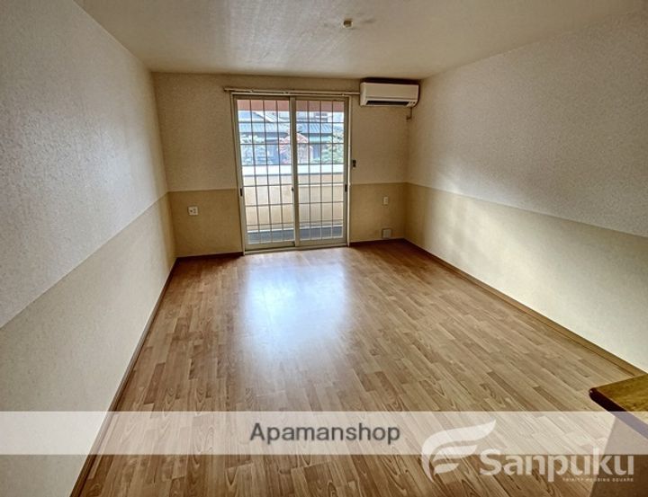 ensoleill`e branchetteの内装