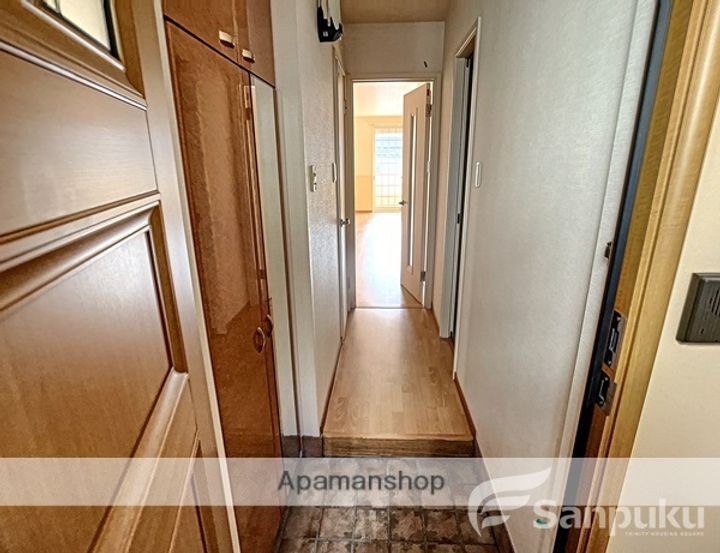 ensoleill`e branchetteの玄関