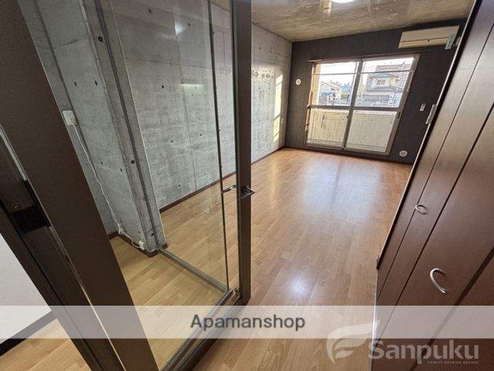 RAFFINE・ROUGEの内装