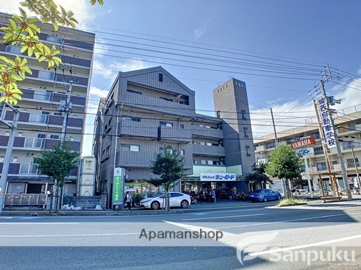 キクエ第一ビルの外観