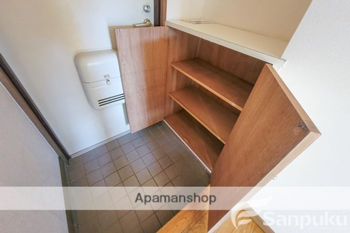 コート・リジェール101の内装