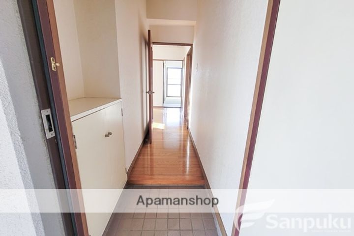 コート・リジェール101の玄関