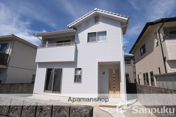 愛媛県松山市上市2丁目(一戸建)の賃貸物件戸建ての外観