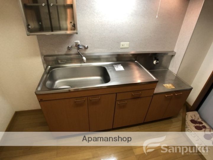 カーザ・ビアンカ道後302の内装