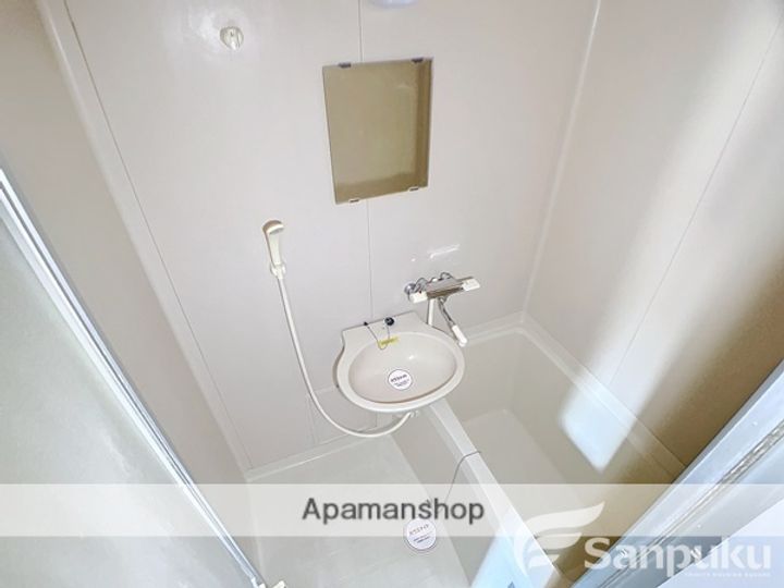 エルデ枝松102の内装