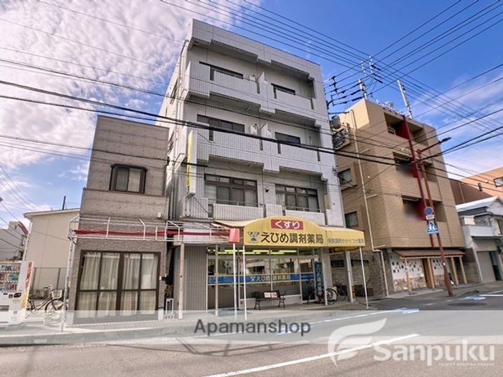 光玉ビル401の外観