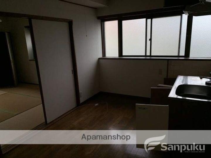 松本ビルの内装