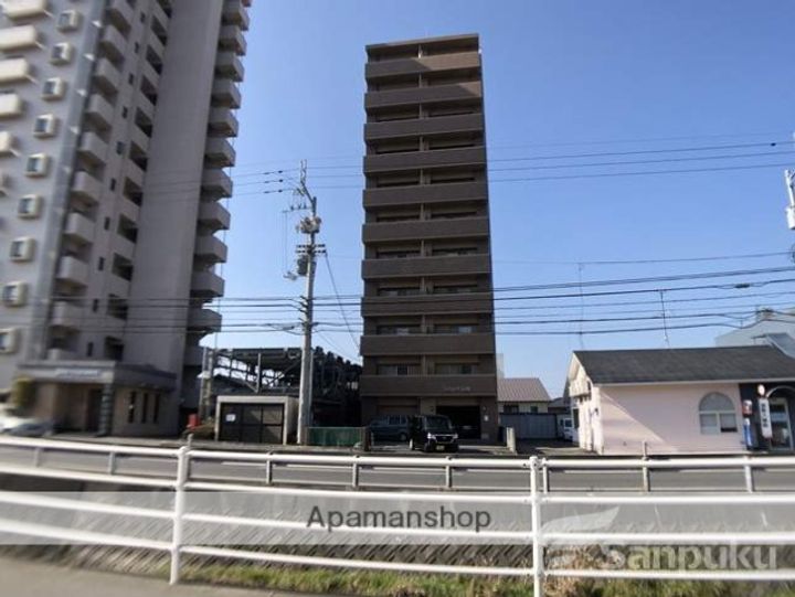 フォルテ山越1102の外観