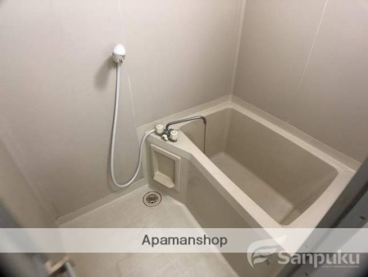 メゾン・サンの風呂