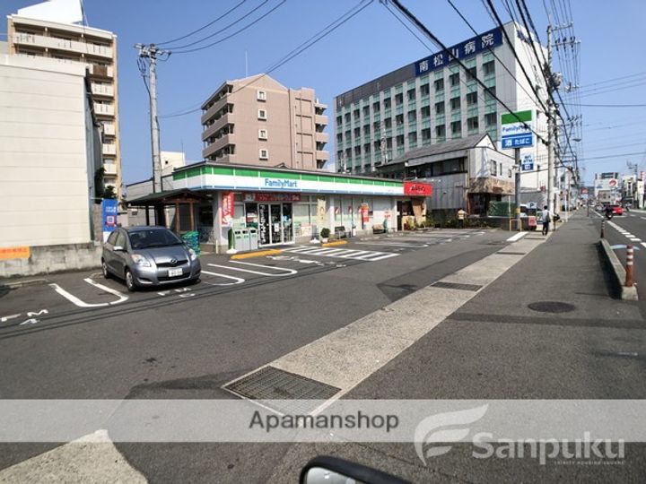 ぷれいす 友206の周辺