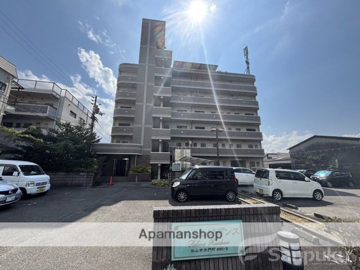 さくらレジデンス605の外観