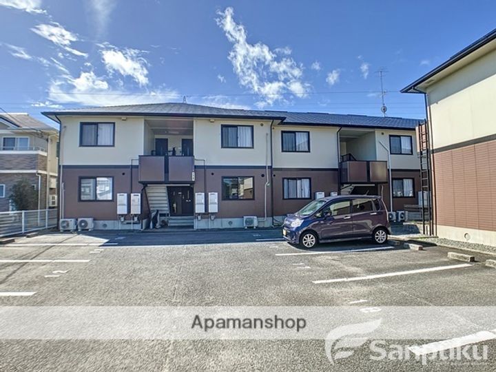 メゾン・ド・ルミエールC棟の外観