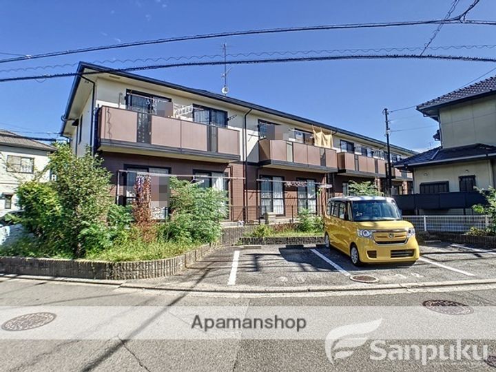 メゾン・ド・ルミエールC棟の外観