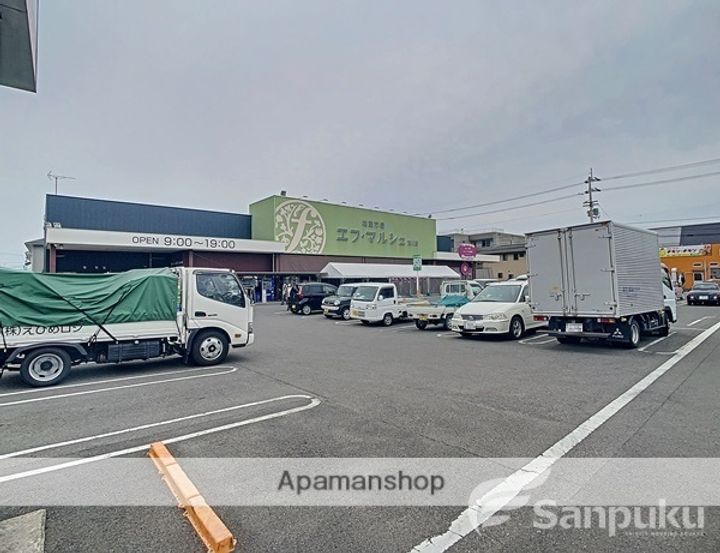 メゾン・ド・ルミエールC棟の周辺