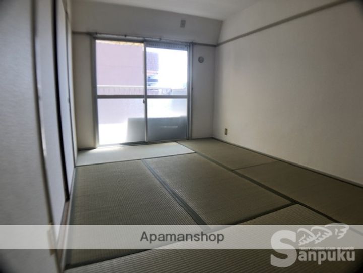第13杉フラットの内装
