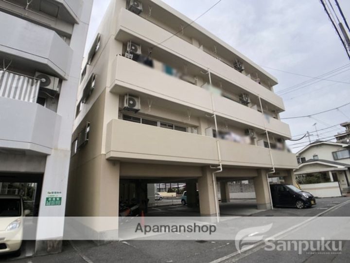 天山ハイツⅠの外観