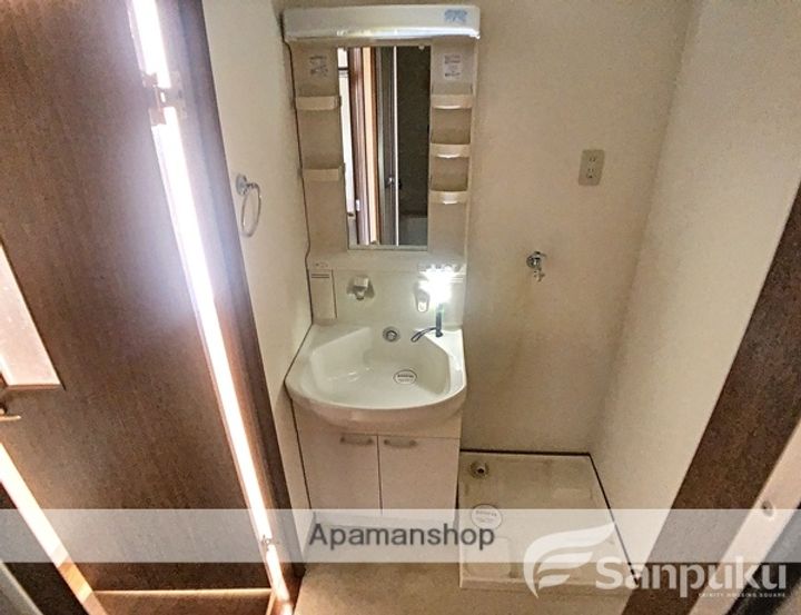 リバーサイド永木402の内装