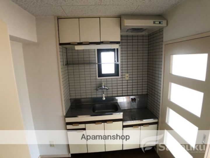 キャッスルEYAⅡのキッチン