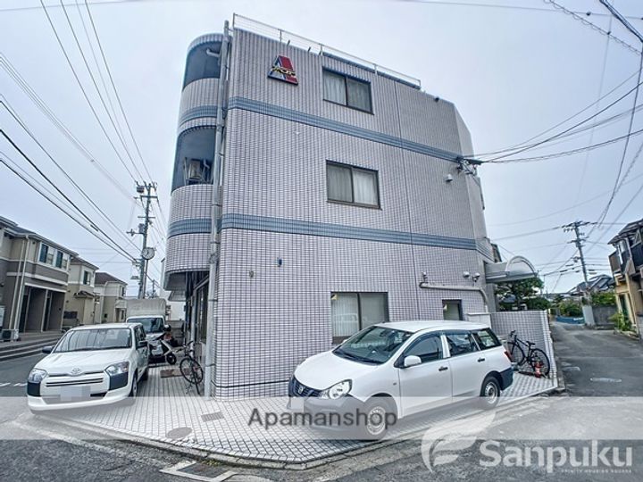 アベニューSAいずみの外観