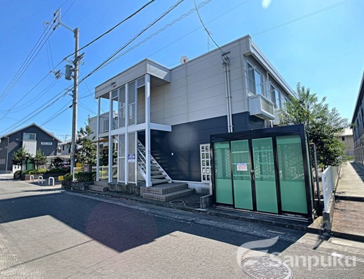 レオパレス古川Ⅱ206の外観