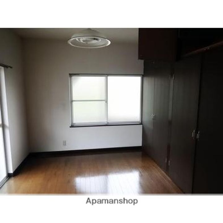 下林クローバーハイツの居間