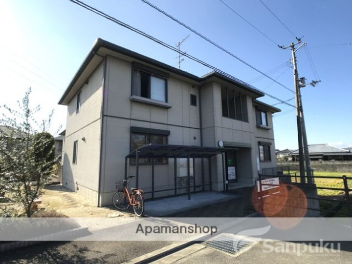 リヴェール西山 A棟の外観