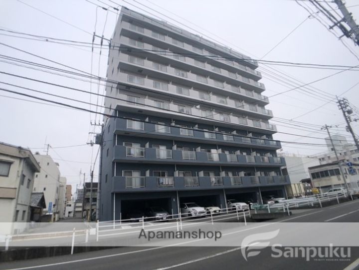 MAYFAIR MATSUYAMASHIEKI SQUARE202の外観