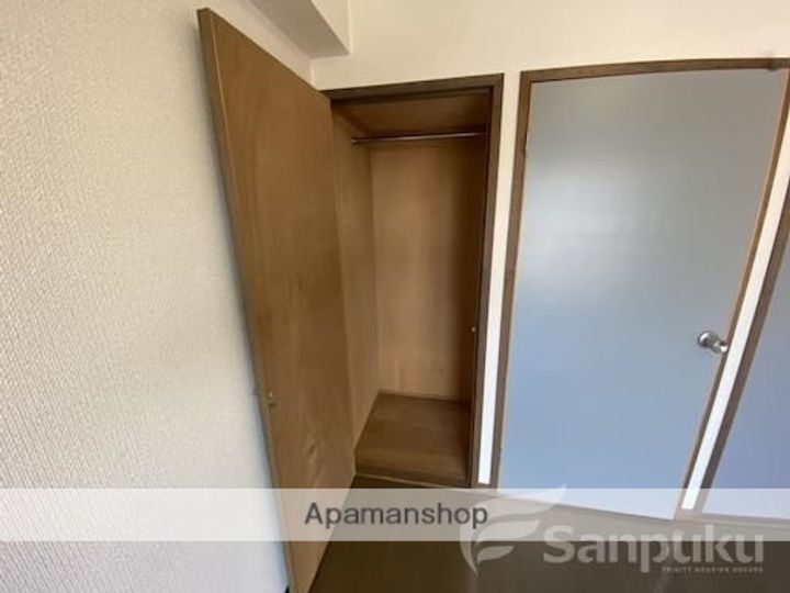 ダイヤモンドベイ枝松1の内装