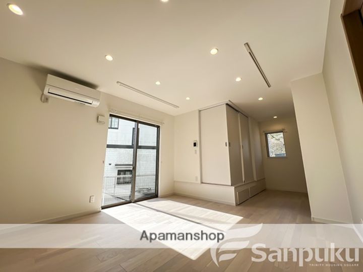 DL−TERRACE105の居間