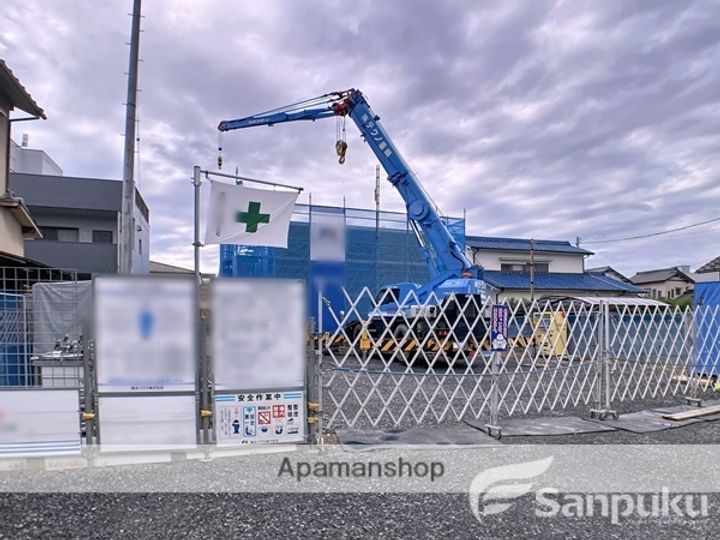 愛媛県松山市和泉南5丁目の賃貸アパートの外観