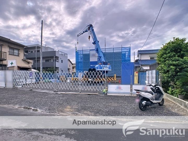 愛媛県松山市和泉南5丁目の賃貸アパートの外観