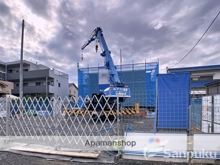 愛媛県松山市和泉南5丁目の賃貸アパートの外観