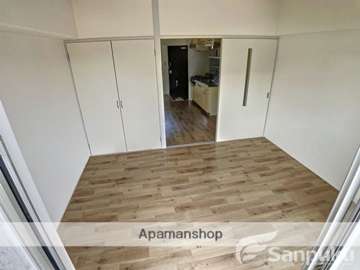 ライブタウン美沢403の内装