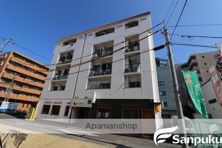 野中ビルの外観