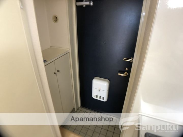 ジョイフル第3小坂の玄関