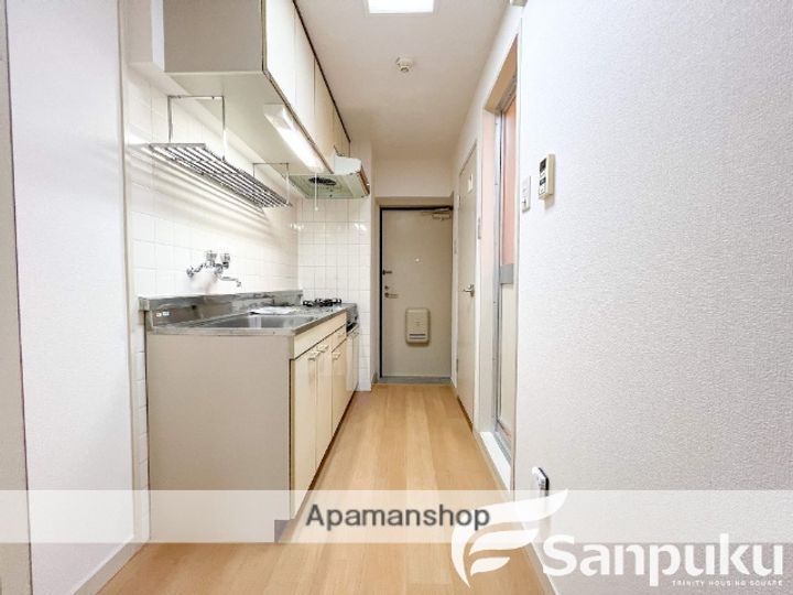 ジョイフル第5祝谷の玄関