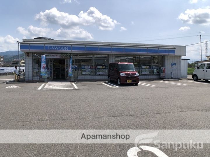 コーポ万亀 B棟の周辺