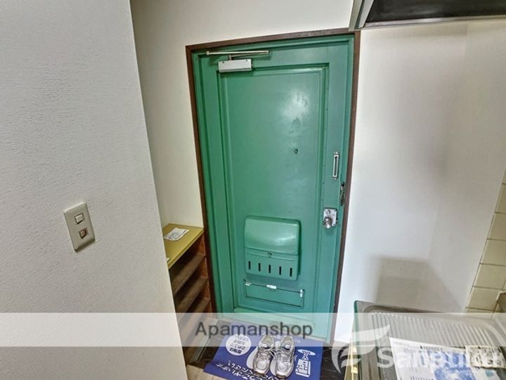 小山ビルの内装