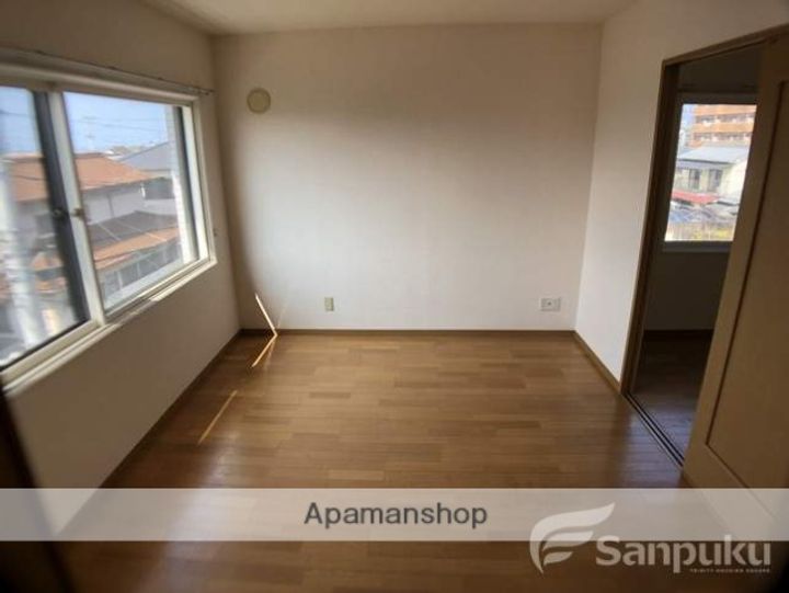 ブライムセントラル301の内装