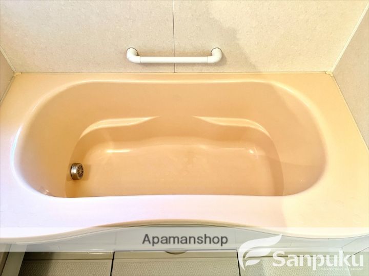 リビングタウン高岡 A棟の内装