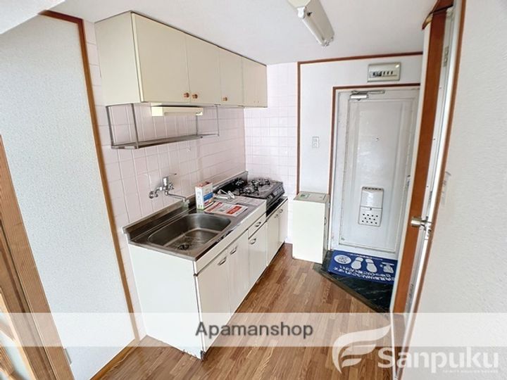 コーポラス北代の内装