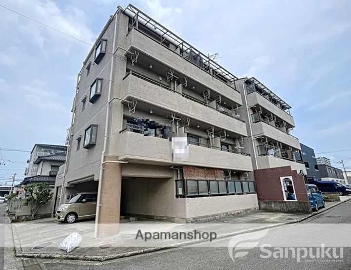 ドムス土居田の外観