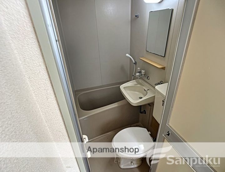 武智ビルの内装