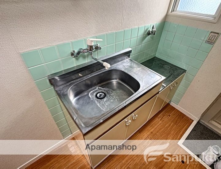 武智ビルの内装