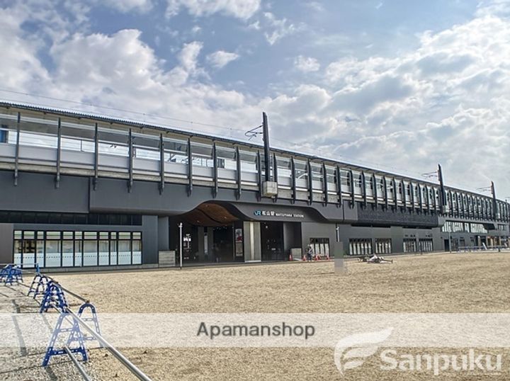 コスモクリアD棟の周辺