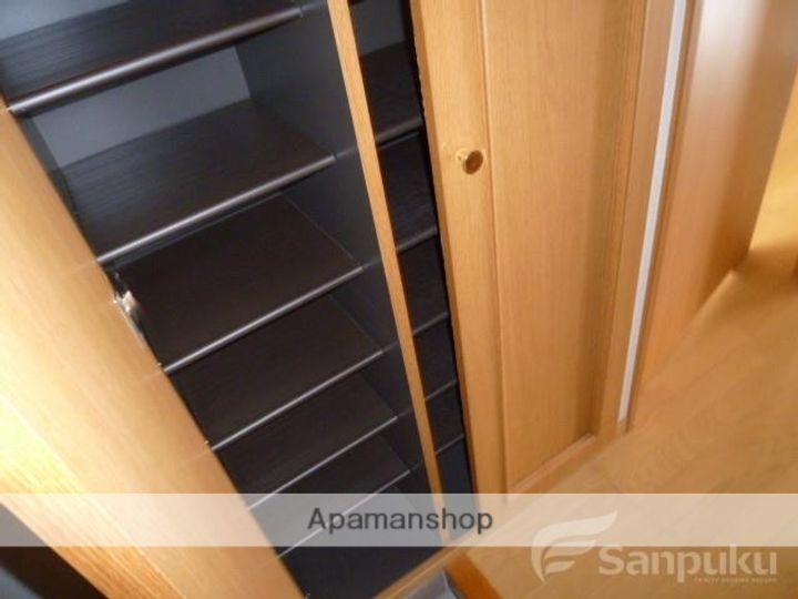 オレンジスクウェアの内装